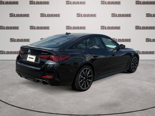 Black Sapphire Metallic 2026 BMW i4 Gran Coupe xDrive40