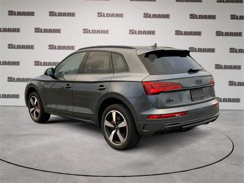 2024 Audi Q5 45 S line Prestige