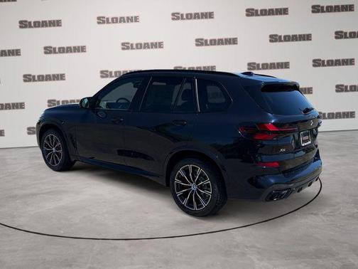 Carbon Black Metallic 2026 BMW X5 M60i