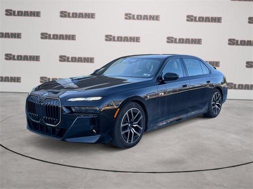 2026 BMW 750e i xDrive