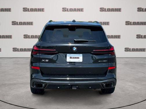 Black Sapphire Metallic 2026 BMW X5 xDrive40i