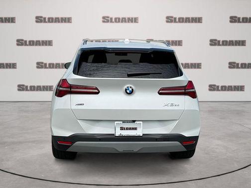 Mineral White Metallic 2026 BMW X3 30 xDrive