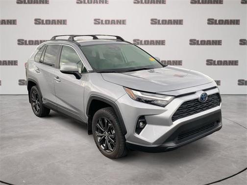 2022 Toyota RAV4 Hybrid XLE Premium