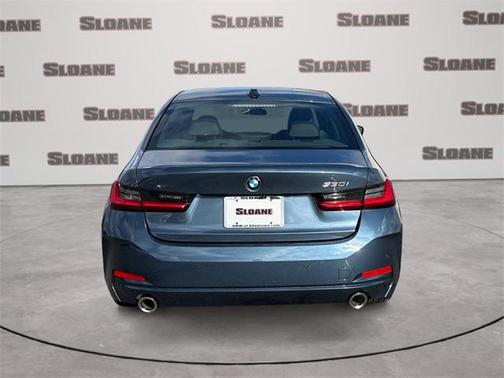 2026 BMW 330 i xDrive