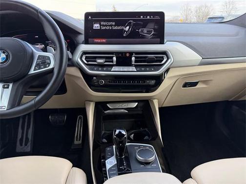 2022 BMW X4 xDrive30i