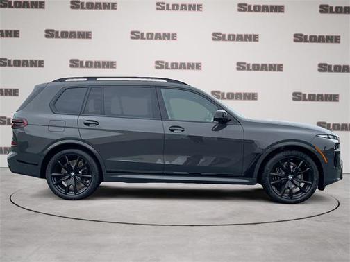 2026 BMW X7 M60i