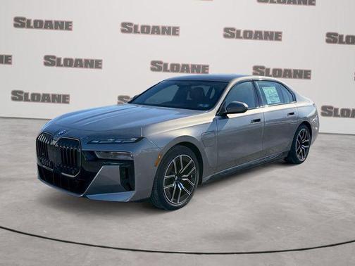 Oxide Grey Metallic 2026 BMW 750e i xDrive