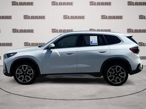 Mineral White Metallic 2026 BMW X1 xDrive28i