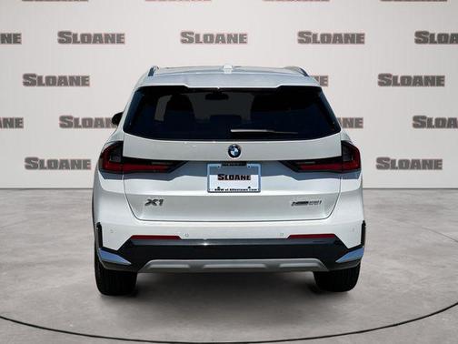 Mineral White Metallic 2026 BMW X1 xDrive28i