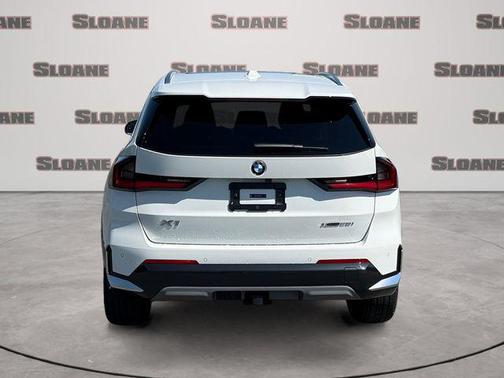Alpine White 2026 BMW X1 xDrive28i