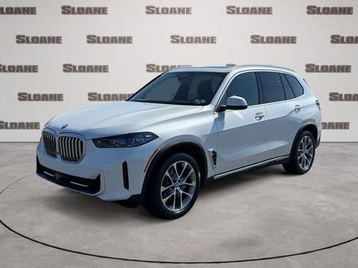 Mineral White Metallic 2026 BMW X5 xDrive40i