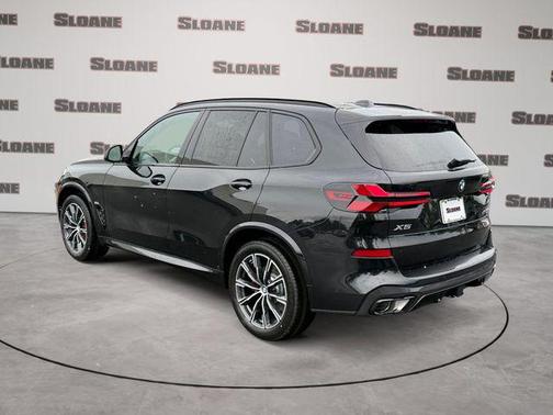 Black Sapphire Metallic 2026 BMW X5 xDrive40i