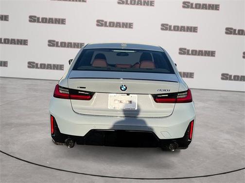 2026 BMW 330 i xDrive