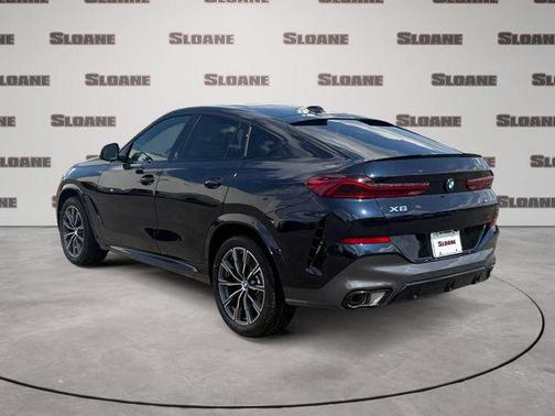 Carbon Black Metallic 2027 BMW X6 xDrive40i