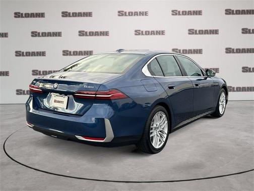 2025 BMW 530 xDrive