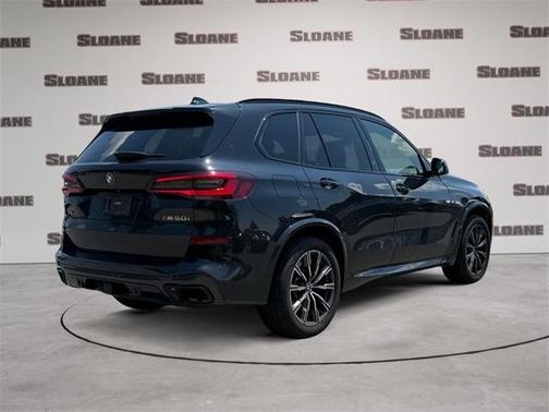 2022 BMW X5 M50i