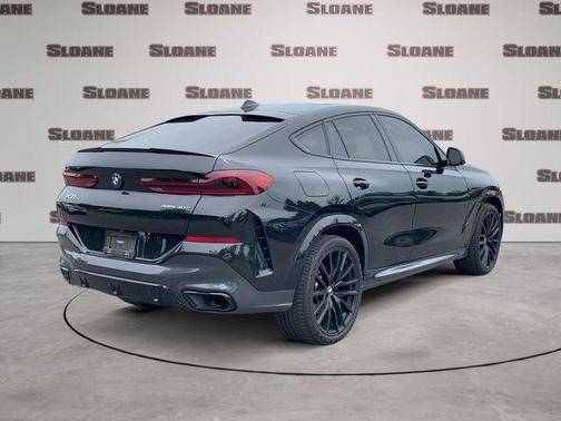 Black Sapphire Metallic 2022 BMW X6 xDrive40i