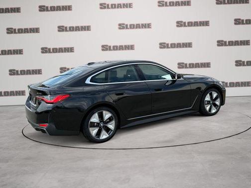 Black Sapphire Metallic 2026 BMW i4 Gran Coupe xDrive40