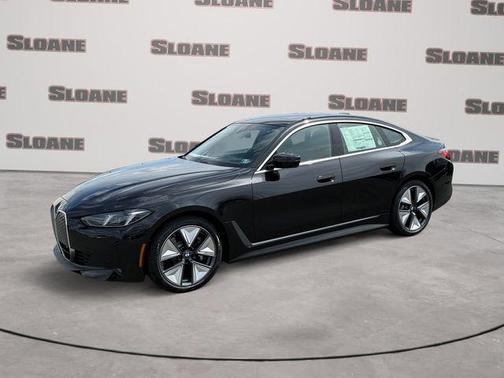 Black Sapphire Metallic 2026 BMW i4 Gran Coupe xDrive40