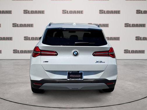 Mineral White Metallic 2026 BMW X3 30 xDrive