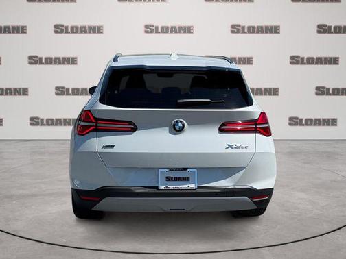 Mineral White Metallic 2026 BMW X3 30 xDrive