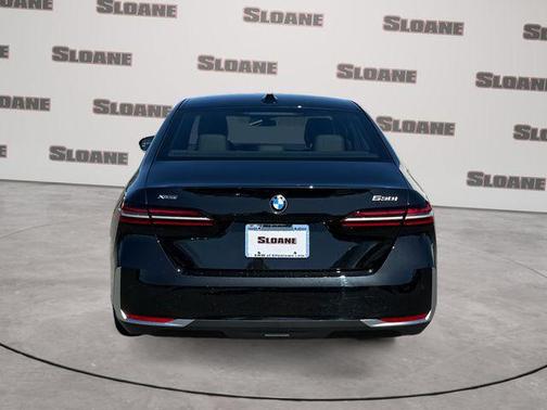 Black Sapphire Metallic 2026 BMW 530 xDrive