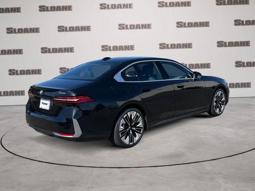 Black Sapphire Metallic 2026 BMW 530 xDrive