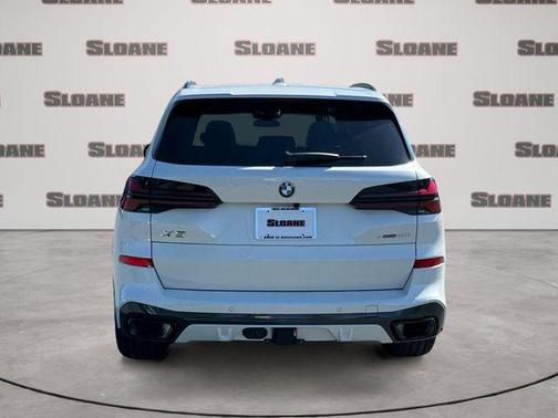 Mineral White Metallic 2026 BMW X5 xDrive40i