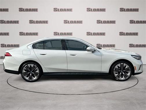 2026 BMW 530 i xDrive