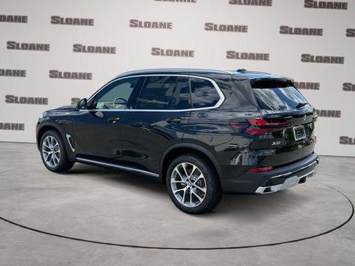 Black Sapphire Metallic 2026 BMW X5 xDrive40i