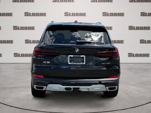 Black Sapphire Metallic 2026 BMW X5 xDrive40i