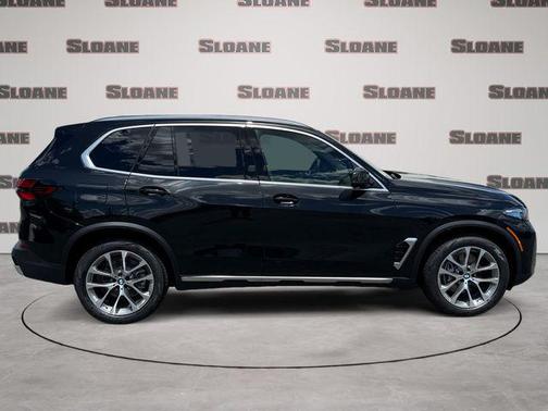 Black Sapphire Metallic 2026 BMW X5 xDrive40i