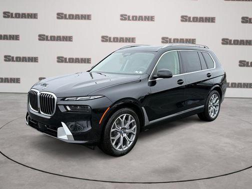 Black Sapphire Metallic 2026 BMW X7 xDrive40i