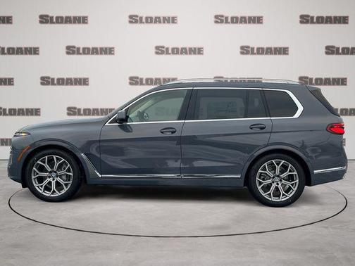 Sparkling Copper Metallic 2026 BMW X7 xDrive40i