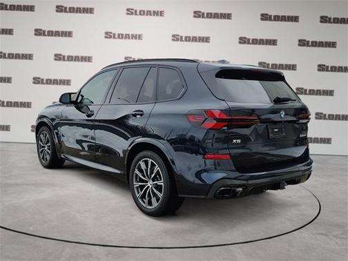 2024 BMW X5 M60i