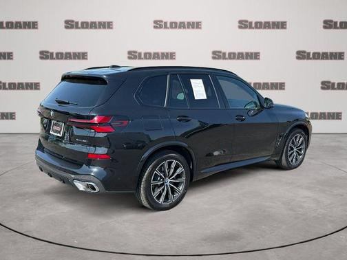 Black Sapphire Metallic 2026 BMW X5 xDrive40i