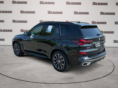 Black Sapphire Metallic 2026 BMW X5 xDrive40i