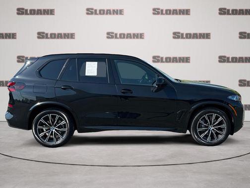 Black Sapphire Metallic 2026 BMW X5 xDrive40i