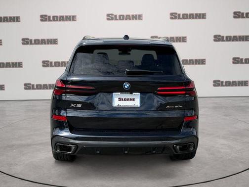 Carbon Black Metallic 2026 BMW X5 PHEV xDrive50e