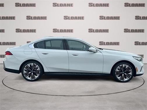 2026 BMW 530 i xDrive