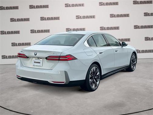 2026 BMW 530 i xDrive