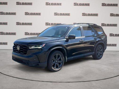 Crystal Black Pearl 2025 Honda Pilot Sport
