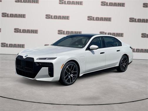 2026 BMW 750e i xDrive