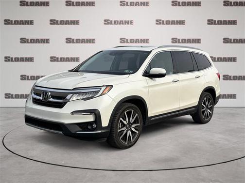 2019 Honda Pilot Touring 8-Passenger