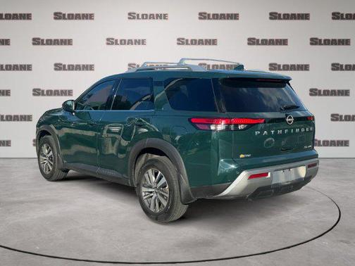 Obsidian Green Pearl 2024 Nissan Pathfinder SL 4WD