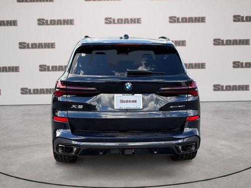 Carbon Black Metallic 2026 BMW X5 xDrive40i
