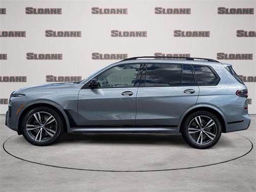 2025 BMW X7 M60i