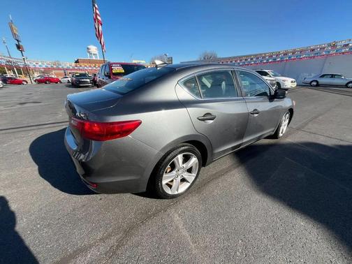 2013 Acura ILX 2.0L Technology