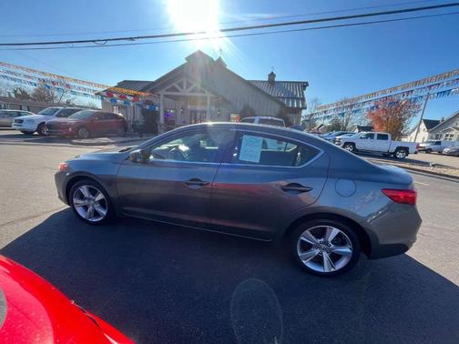 2013 Acura ILX 2.0L Technology