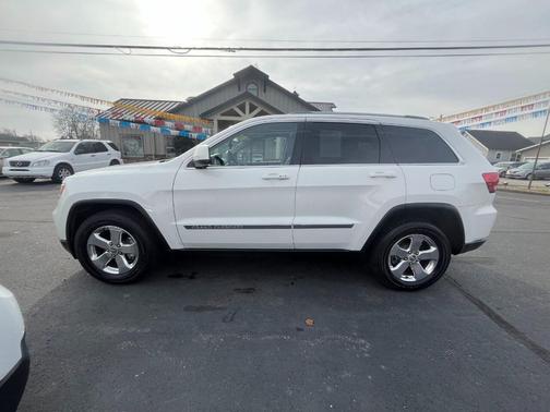 2011 Jeep Grand Cherokee Laredo